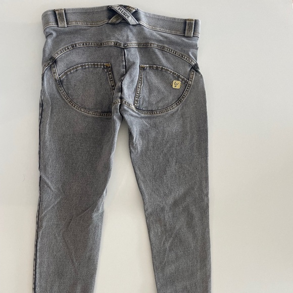 WRUP Denim - Mid Rise - Ankle Length - Grey + Yellow Stitching - Picture 2 of 4
